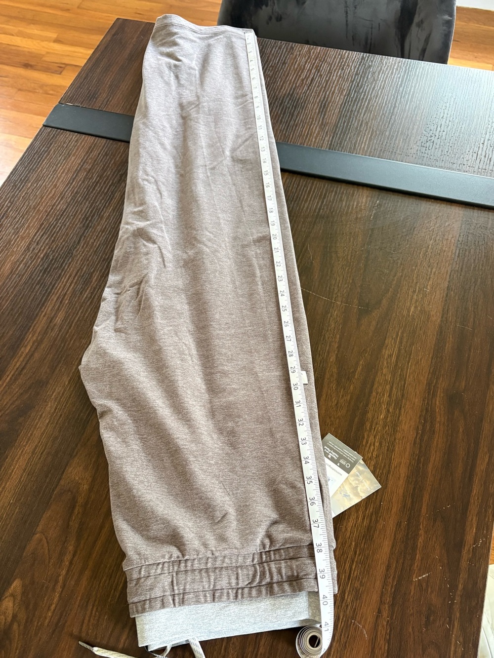 Vuori Women Straight Leg Pant - Picture 4 of 8